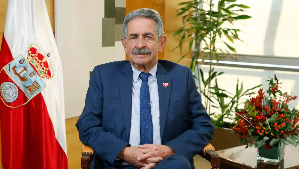 Fotograf&iacute;a de Miguel &Aacute;ngel Revilla en su discurso de Navidad