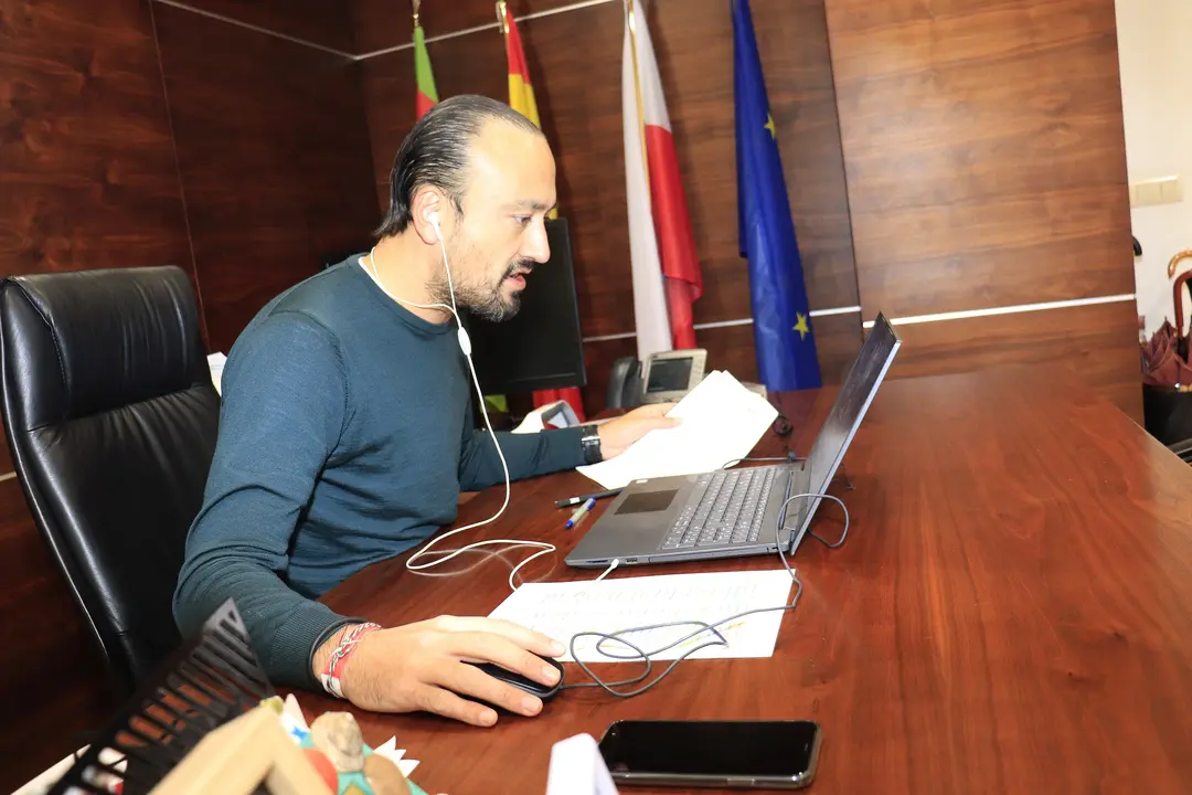 El alcalde de Torrelavega, Javier L&oacute;pez Estrada, en el Pleno del Ayuntamiento