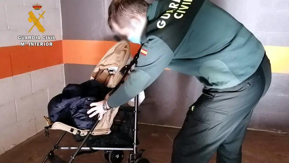 Los detenidos utilizaban una silla de beb&eacute; para los robos
