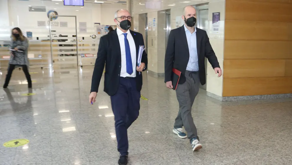 El consejero de Sanidad y el director general de Salud P&uacute;blica, Miguel Rodr&iacute;guez y Reinhard Wallmann, respectivamente