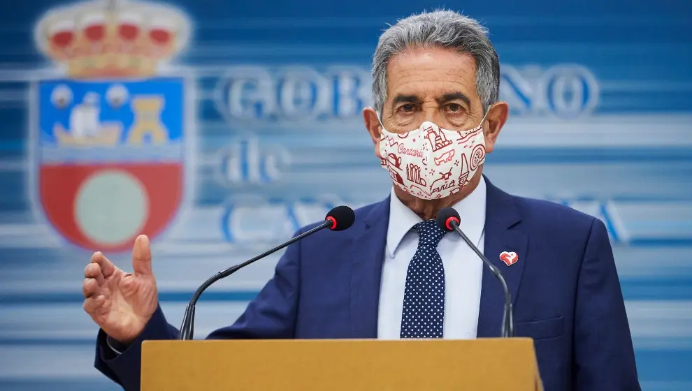 Revilla en rueda de prensa