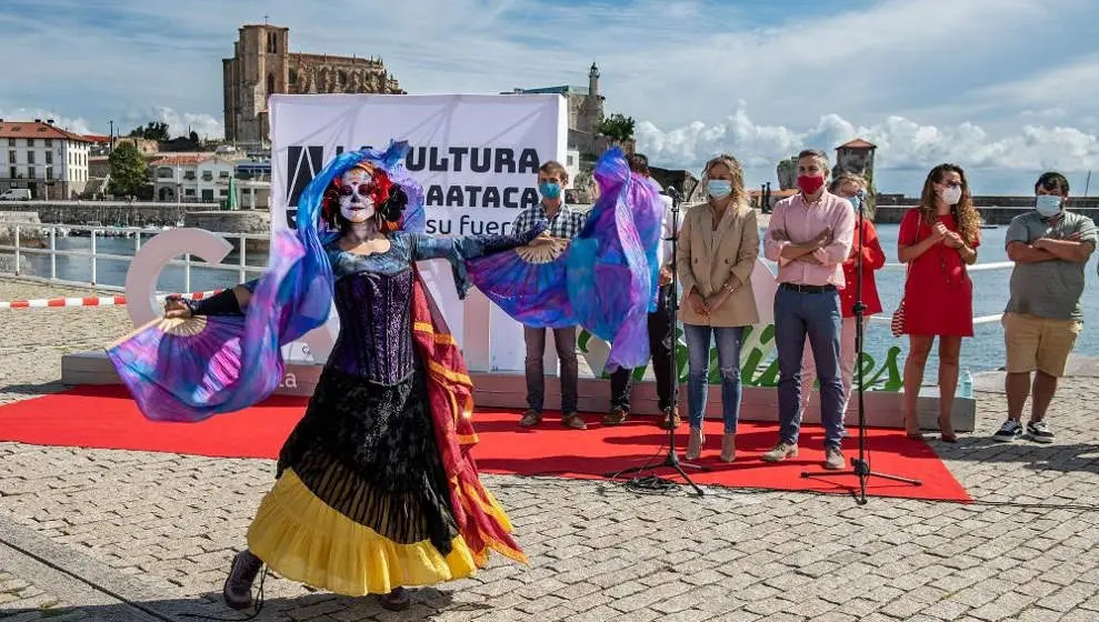 Espectáculo de 'La Cultura Contraataca'