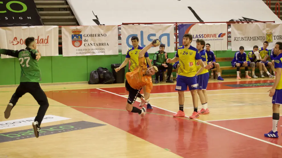 Marc Abalos durante el partido | Foto- Saúl Ceballos