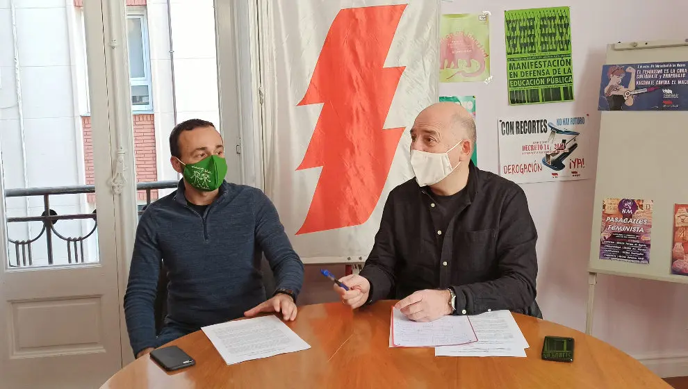 Los miembros del secretariado del sindicato STEC, Raúl Agüera y Jesús Aguayo