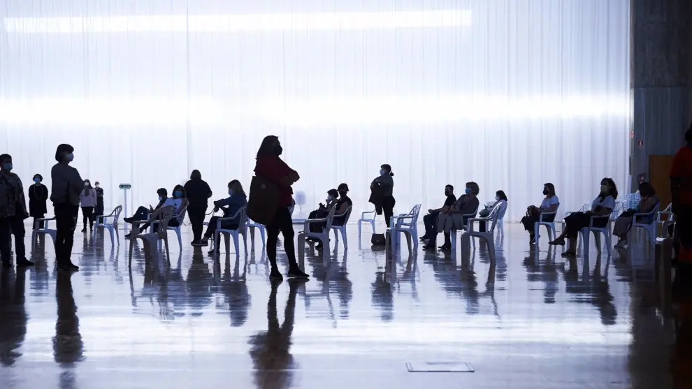 Vacunación masiva en el Palacio de Exposiciones de Santander