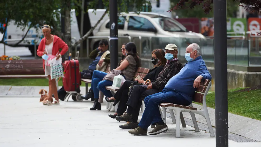 Transeúntes en Santander