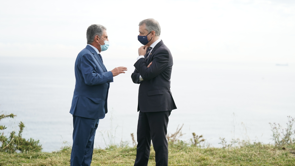 Miguel Ángel Revilla e Iñigo Urkullu en una foto de archivo