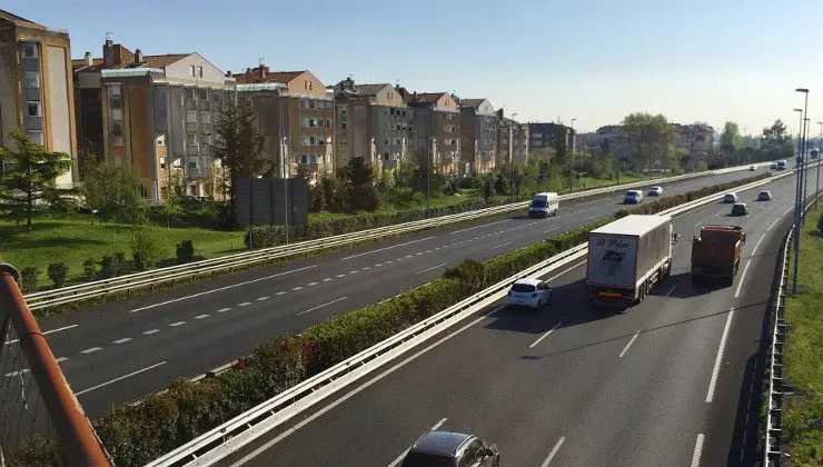 Autovía A-67 a su paso por Santa Cruz de Bezana