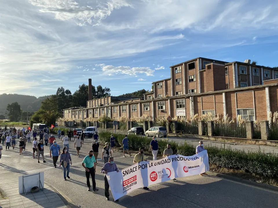 Archivo - Manifestaci&oacute;n de Sniace