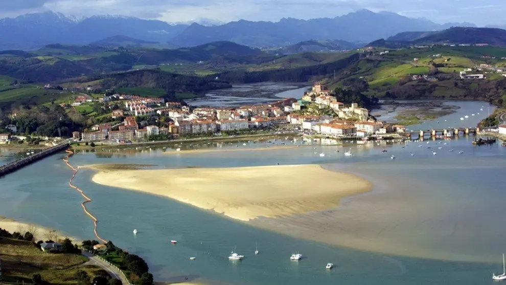 Puerto de San Vicente de la Barquera