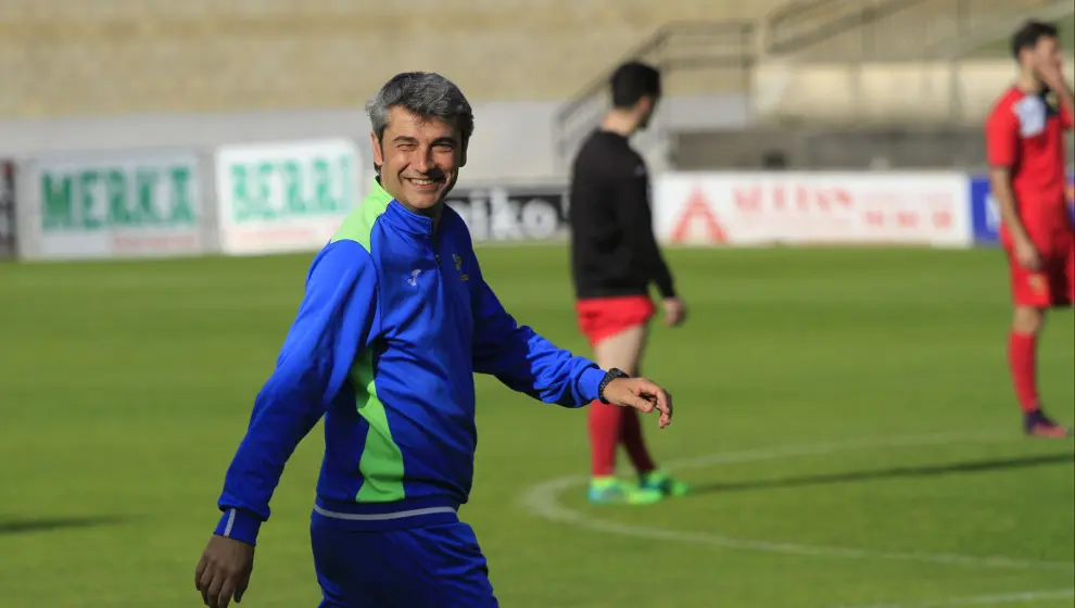 Carlos Docando deja de ser entrenador de la Gimnástica