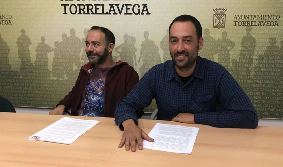 Los concejales de ACPT, Iván Martínez y Alejandro Pérez