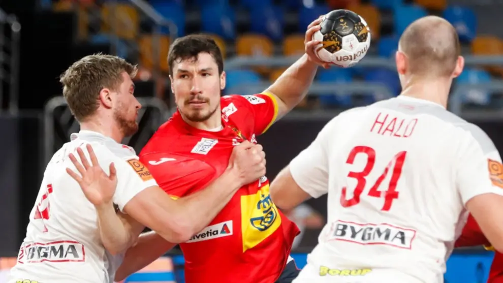 Alex Dujshebaev, durante un partido frente a Dinamarca | Foto- Egypt 2021