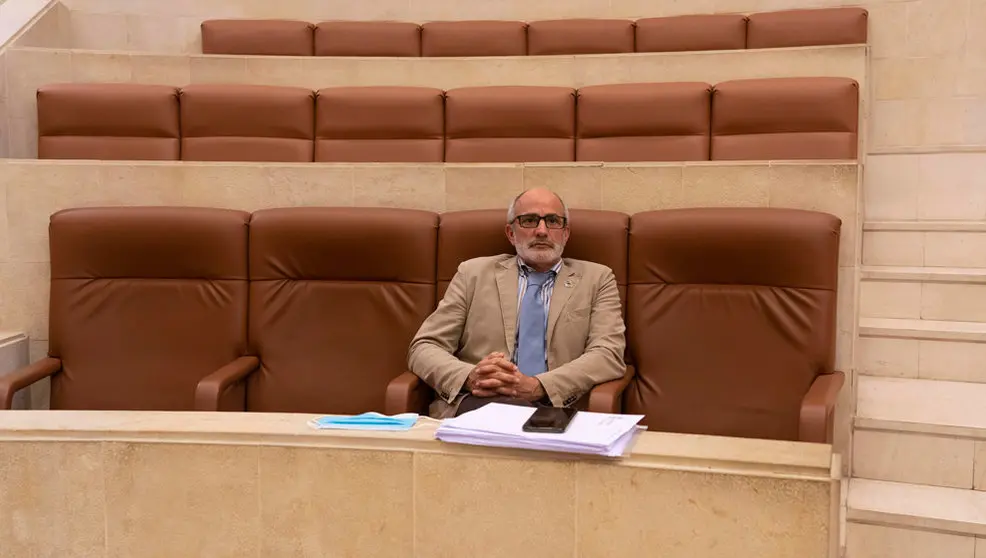 Consejero de Sanidad, Miguel Rodríguez, en el Parlamento