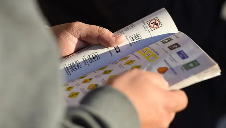 Bastar&aacute; con tener 17 a&ntilde;os, pero no as&iacute; para conducir un coche.