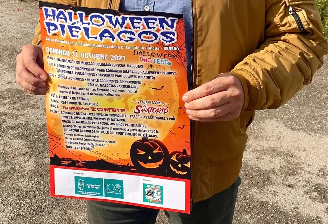 El concejal de Comercio, Alfredo Rodr&iacute;guez, presenta el programa de actividades de Halloween