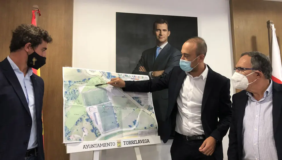 Presentación del proyecto de la piscina de verano