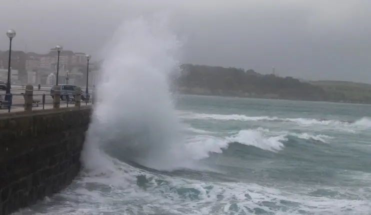 Cantabria estará en alerta naranja por fenónemos costeros