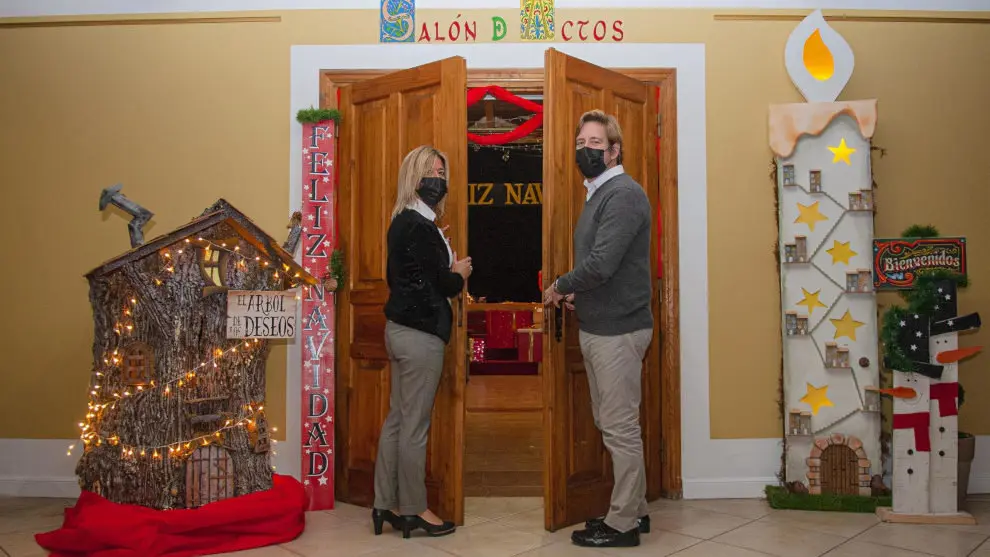 La Casa de Cultura de Puente San Miguel preparada para la visita de los Reyes Magos
