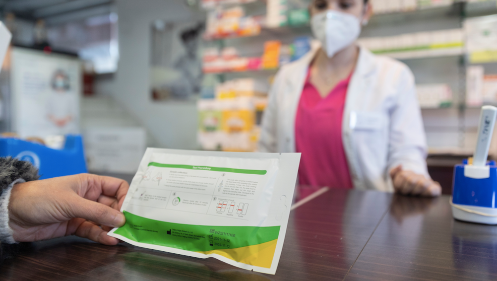 Test de antígenos en una farmacia