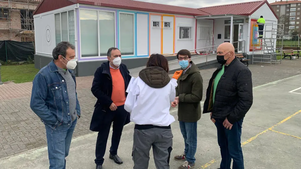 Visita a las actuaciones realizadas con el proyecto 'Regeneración Artística de Edificios Municipales y otros Espacios Urbanos'