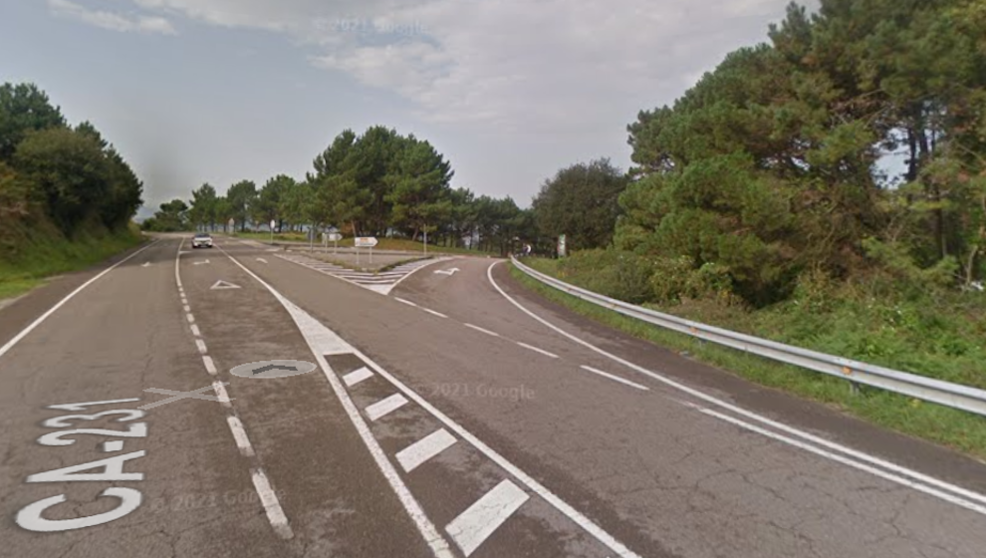 Cruce de acceso a la playa de Valdearenas | Foto- Google Maps