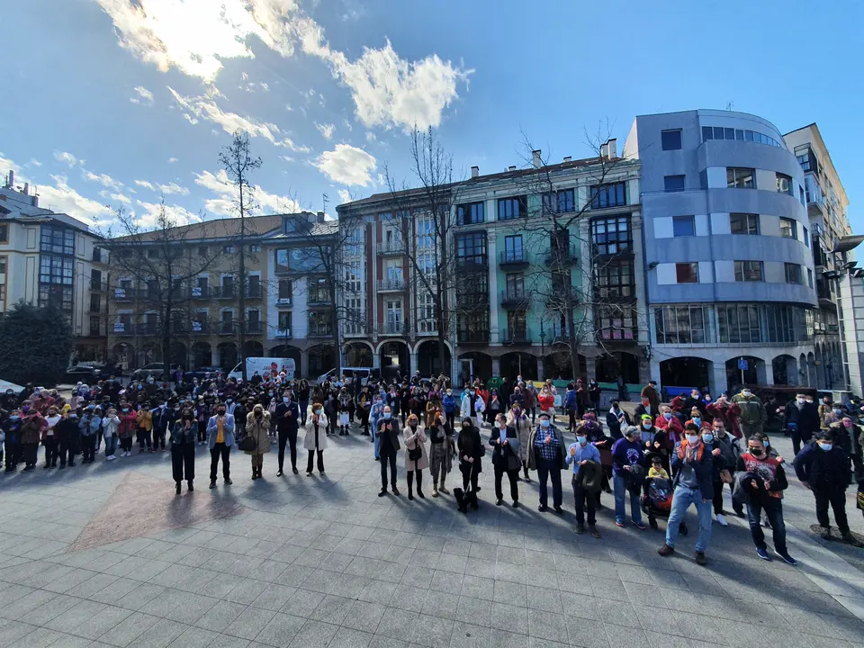 Lectura del manifiesto con motivo del 8M