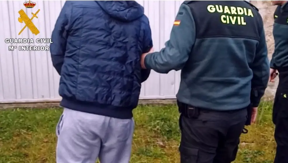 Imagen de uno de los detenidos