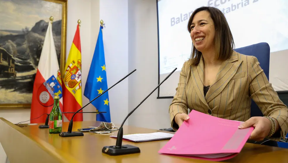 La consejera de Economía y Hacienda, María Sánchez