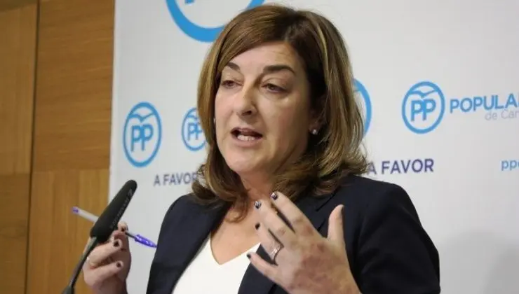 La presidenta del PP de Cantabria, María José Sáenz de Buruaga