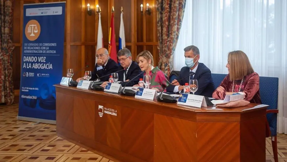 La presidenta de la Abogacía Española, Victoria Ortega, en unas jornadas en Santander