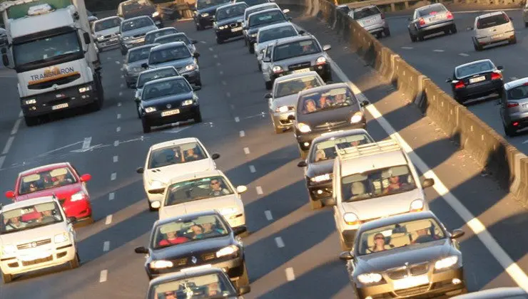 Las vías con más desplazamientos serán la A-8, la A-67, la S-10 y la S-30