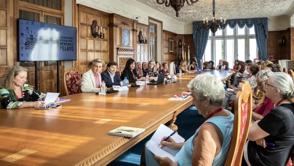 El vicepresidente y consejero de Igualdad, Pablo Zuloaga, participa en la inauguración del seminario &lsquo;Abolicionismo, derechos humanos con perspectiva de género&rsquo; en la UIMP