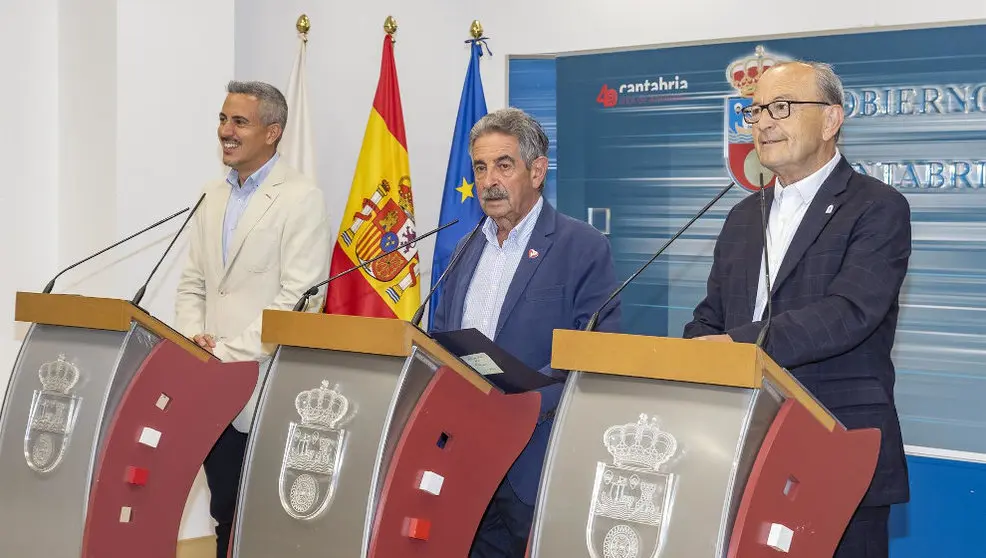 Zuloaga, Revilla y Marcano, en rueda de prensa, presentado ayudas a sectores más afectados por la guerra de Ucrania