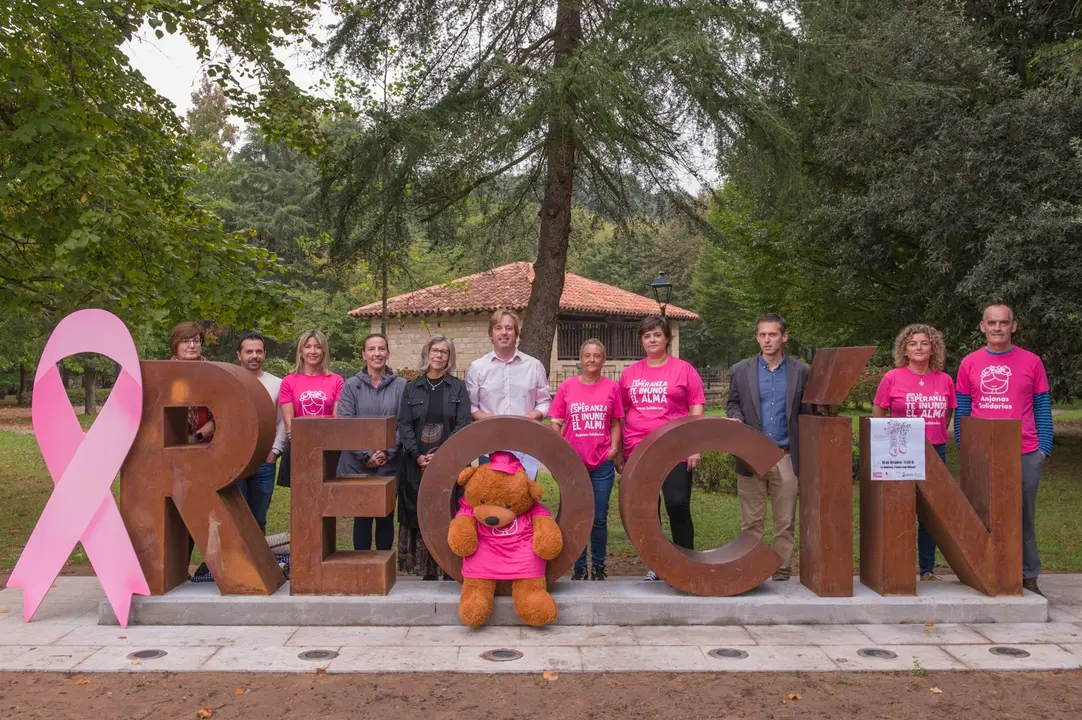 Presentaci&oacute;n de la Marcha Solidaria contra el C&aacute;ncer de Mama en Reoc&iacute;n