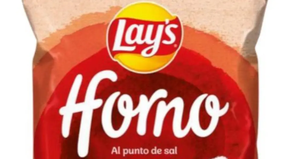 Patatas fritas al horno al punto de sal de la marca Lay&acute;s