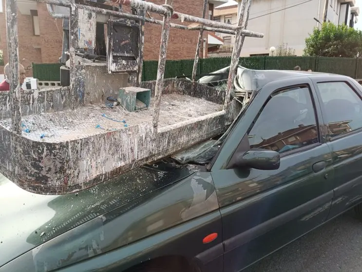 Imagen del vehículo accidentado en Argoños