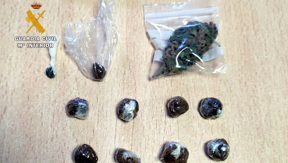 Hachís y marihuana intervenidos al menor en Castro Urdiales