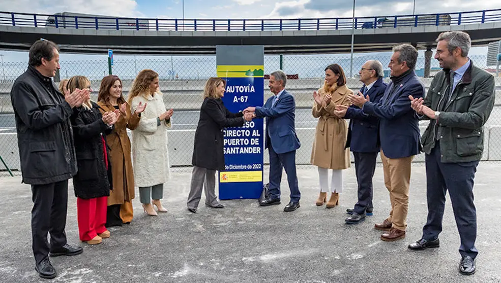 Inauguración del puerto