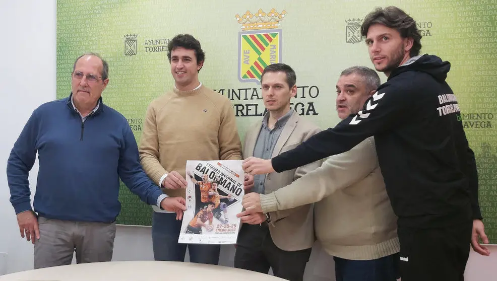 Presentación Del I Torneo Invernal De Balonmano