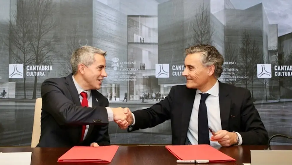 Imagen de la firma del contrato