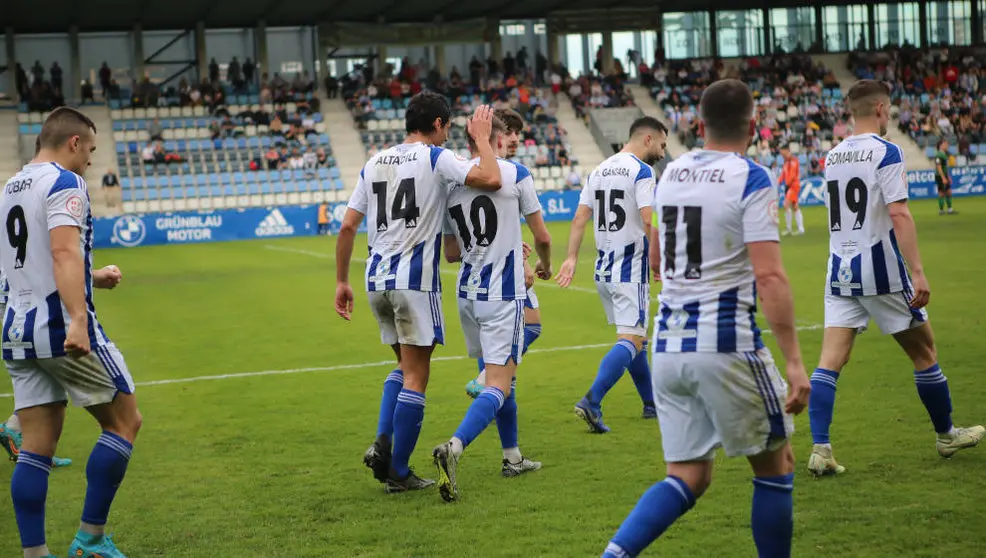 Celebración de un gol en El Malecón | Foto- Néstor Revuelta