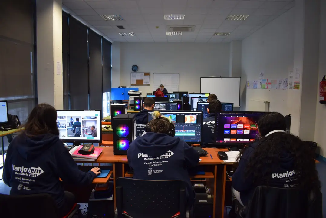 Curso de formaci&oacute;n en tratamiento de im&aacute;genes en Pi&eacute;lagos