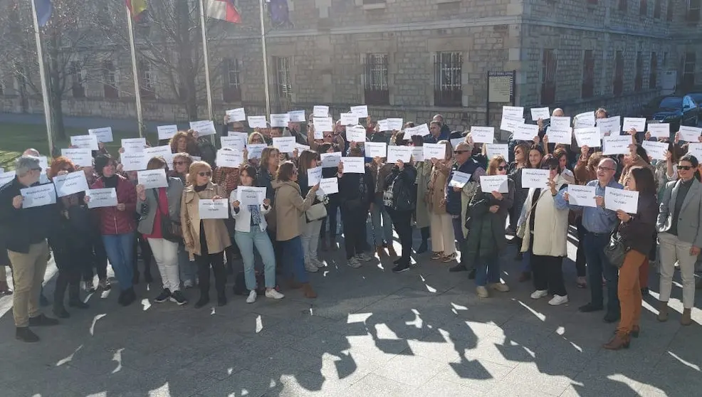 Concentración de funcionarios de Justicia en Las Salesas