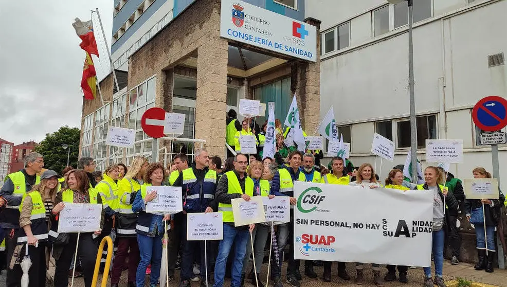 Manifestación de los trabajadores de los SUAP