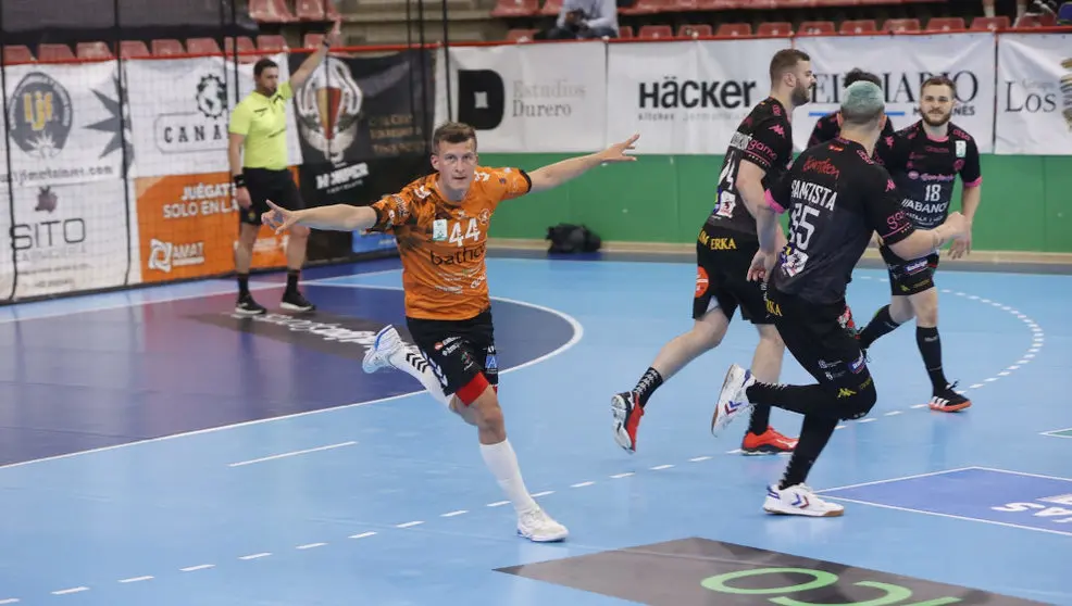 Mijolaj Czaplinski | Foto- BM Torrelavega