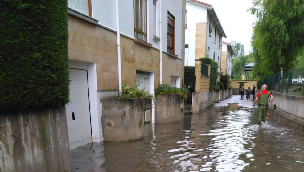 Inundaciones en Campoo provocadas por las intensas lluvias | Foto- 112 Cantabria