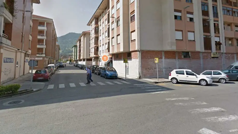 Calle Pe&ntilde;as Arriba de Los Corrales de Buelna | Foto- Google Maps