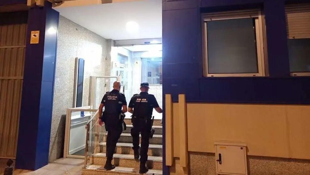 Polic&iacute;a Nacional de Torrelavega