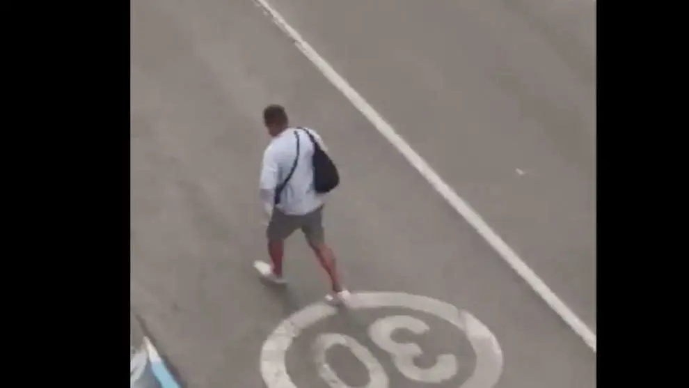 Captura del v&iacute;deo de los ladrones huyendo